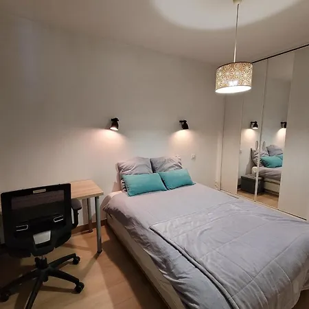 Апартаменты Cozy 36 M In 13th *