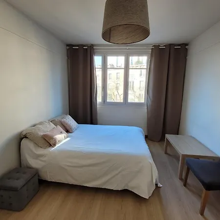 Апартаменты Cozy 36 M In 13th